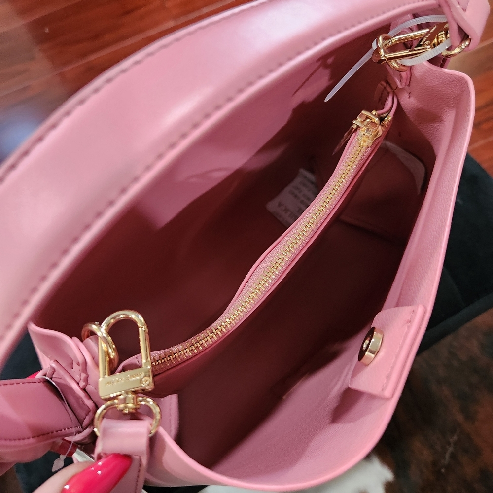 Anne Klein - Picture 2 of 8